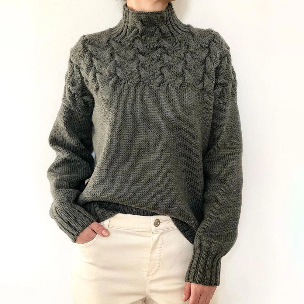 Hollie - Warm Knitted Turtleneck