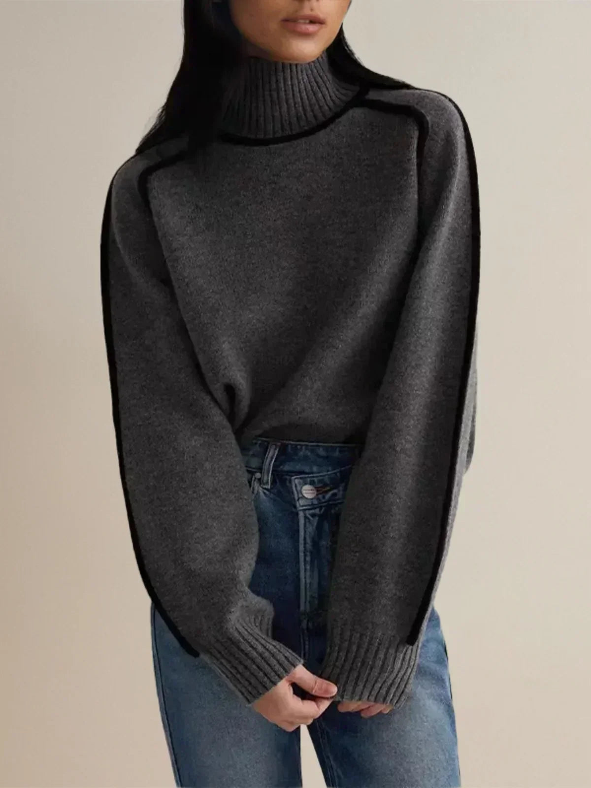 Arabella - Elegant Turtleneck sweater