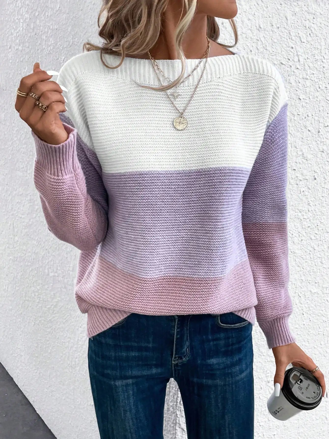 Lucy - Stylish Oversized Knitwear
