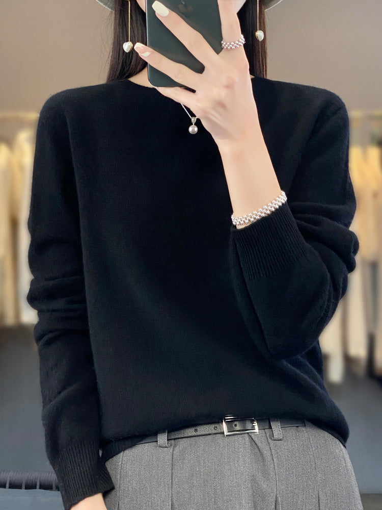 Maisie - Comfortable Sweater