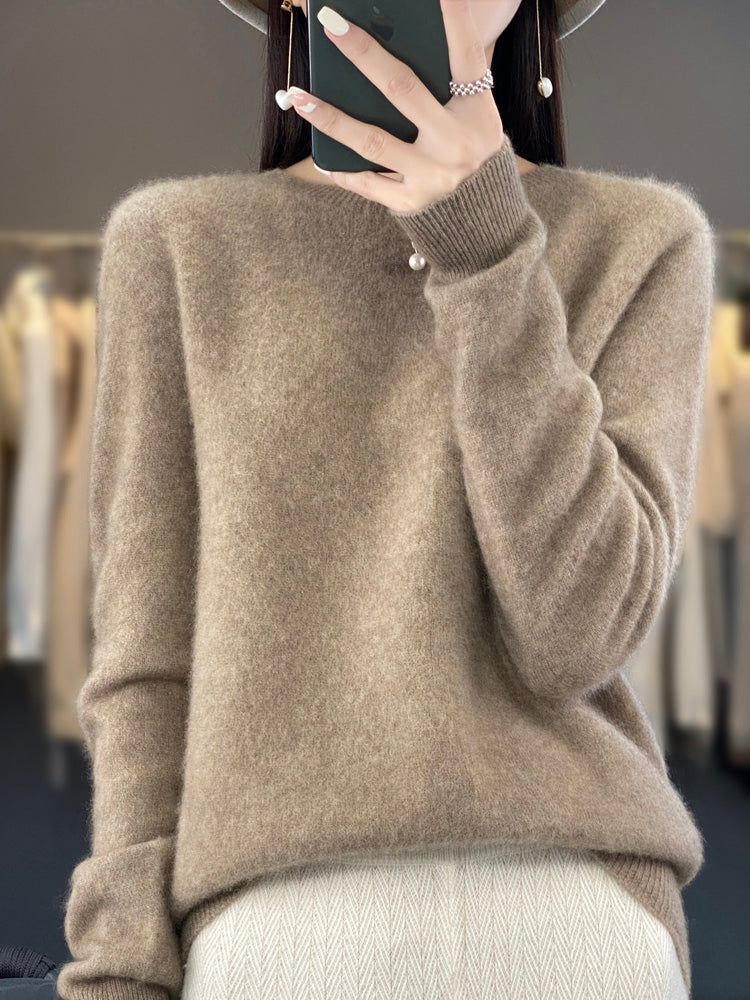 Maisie - Comfortable Sweater
